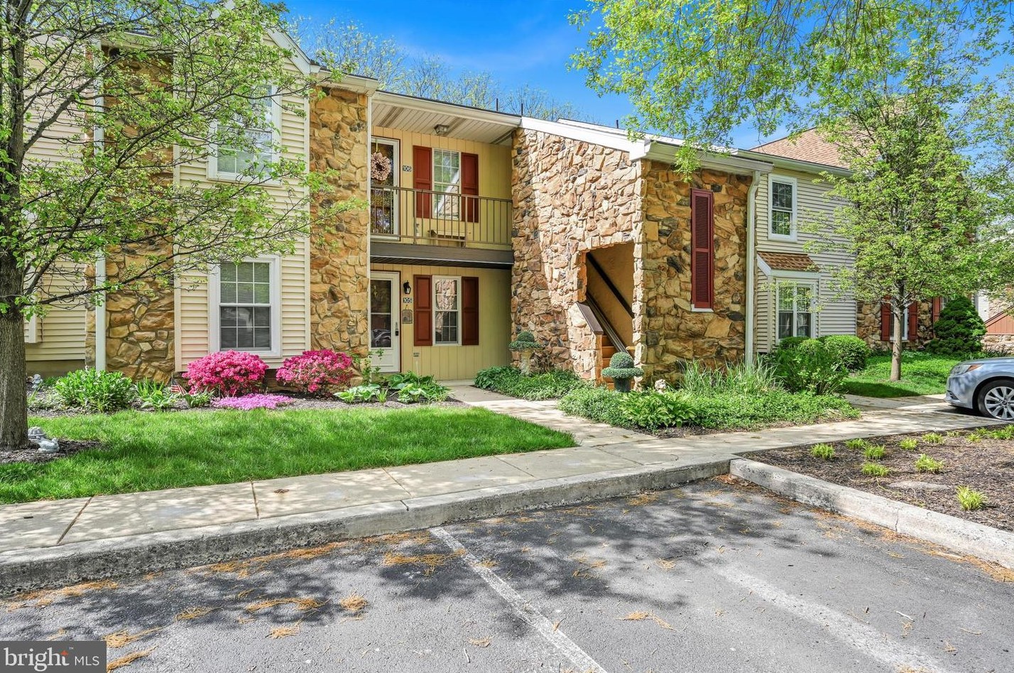 105 Valley Greene Cir, Reading, PA 19610-1961