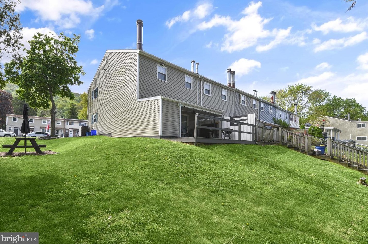 1055 Deer Run, Reading, PA 19606