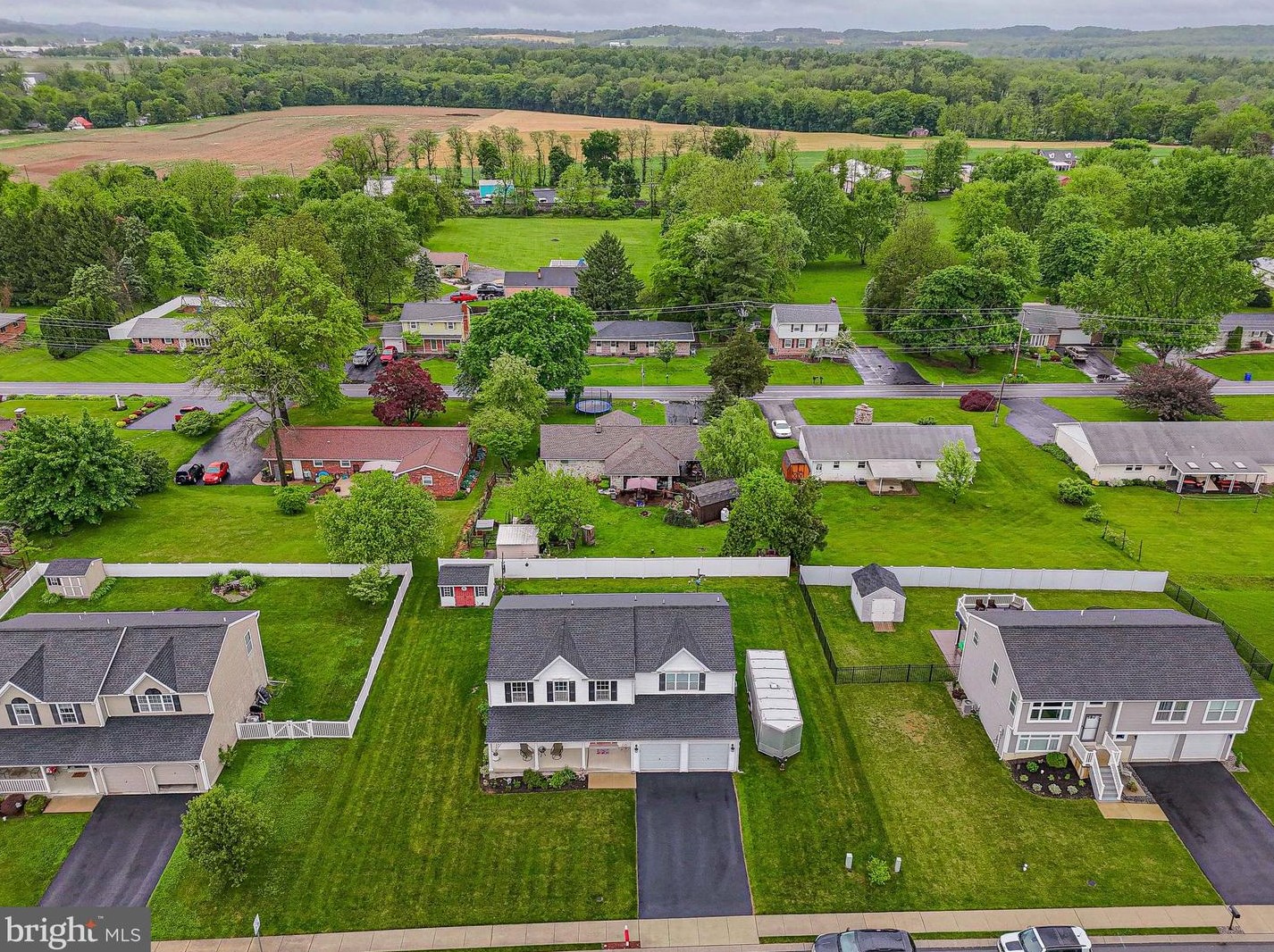 112 Nantucket Dr, Reading, PA 19605