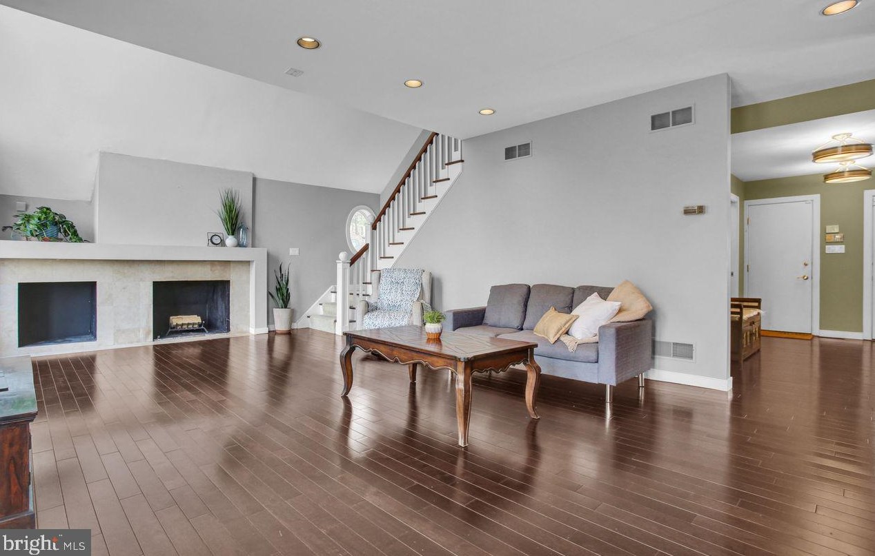 3 Frst Rd, Hummels Store PA  19540-9300 exterior