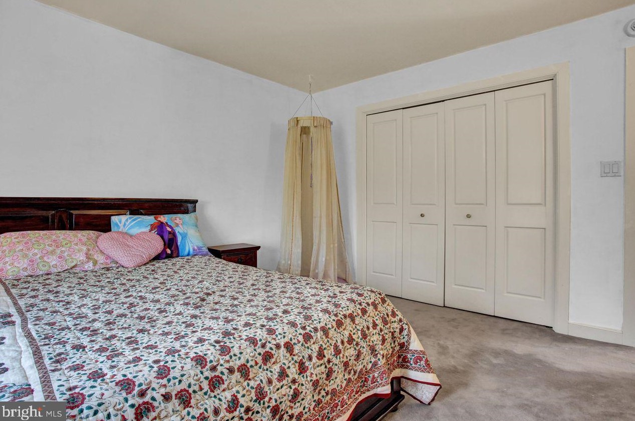 3 Frst Rd, Hummels Store PA  19540-9300 exterior