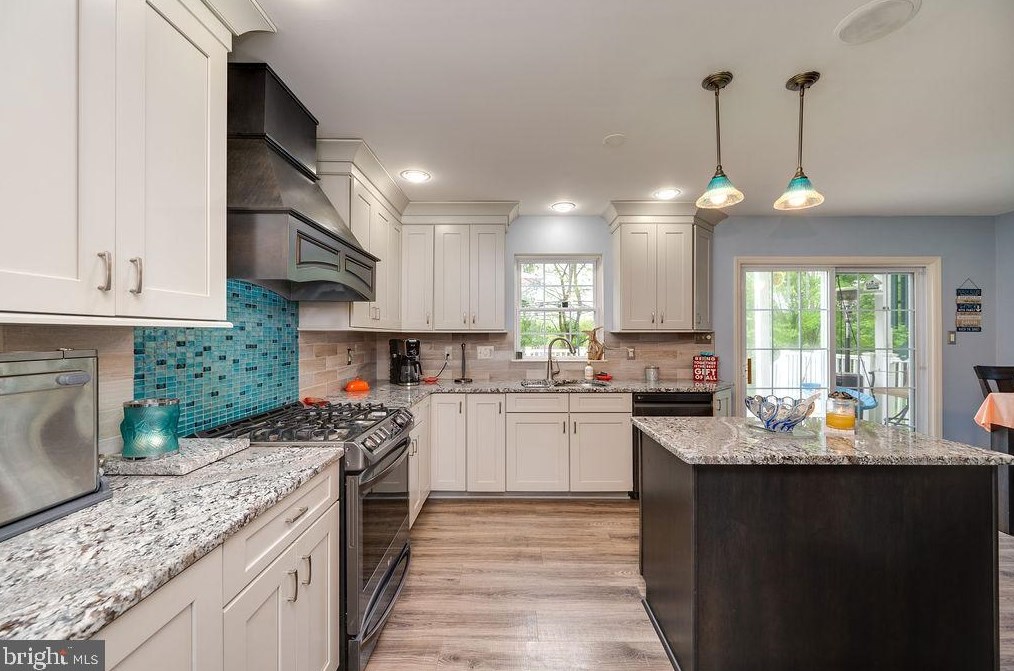 7 Brassie Cir, Reading PA  19607-3362 exterior