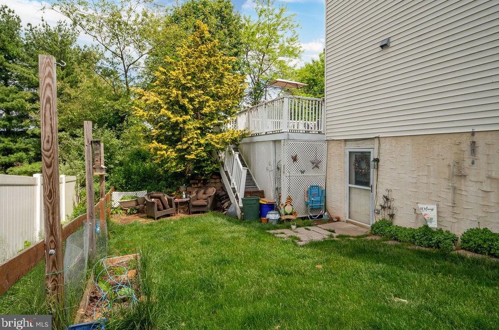 7 Brassie Cir, Reading PA  19607-3362 exterior