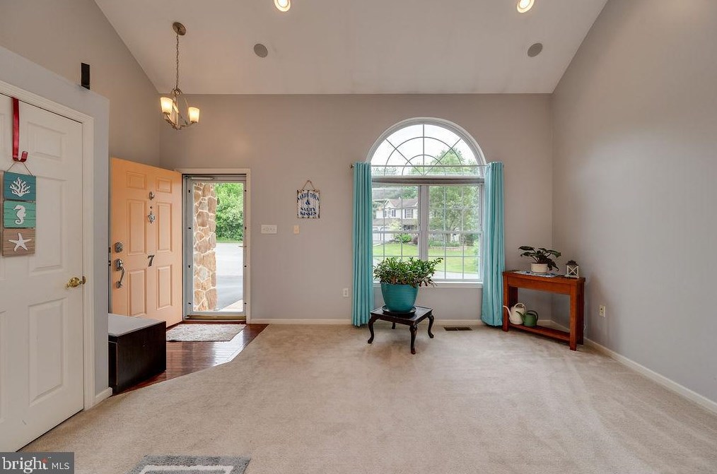 7 Brassie Cir, Reading, PA 19607-3362