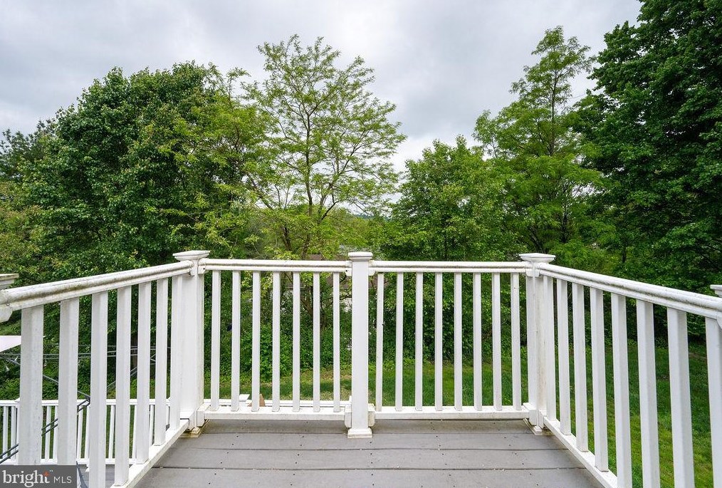 7 Brassie Cir, Reading PA  19607-3362 exterior