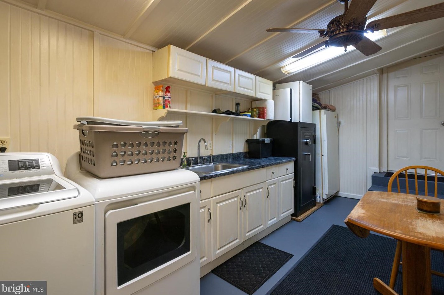 3865 Morgantown Rd, Hummels Store PA  19540-8224 exterior