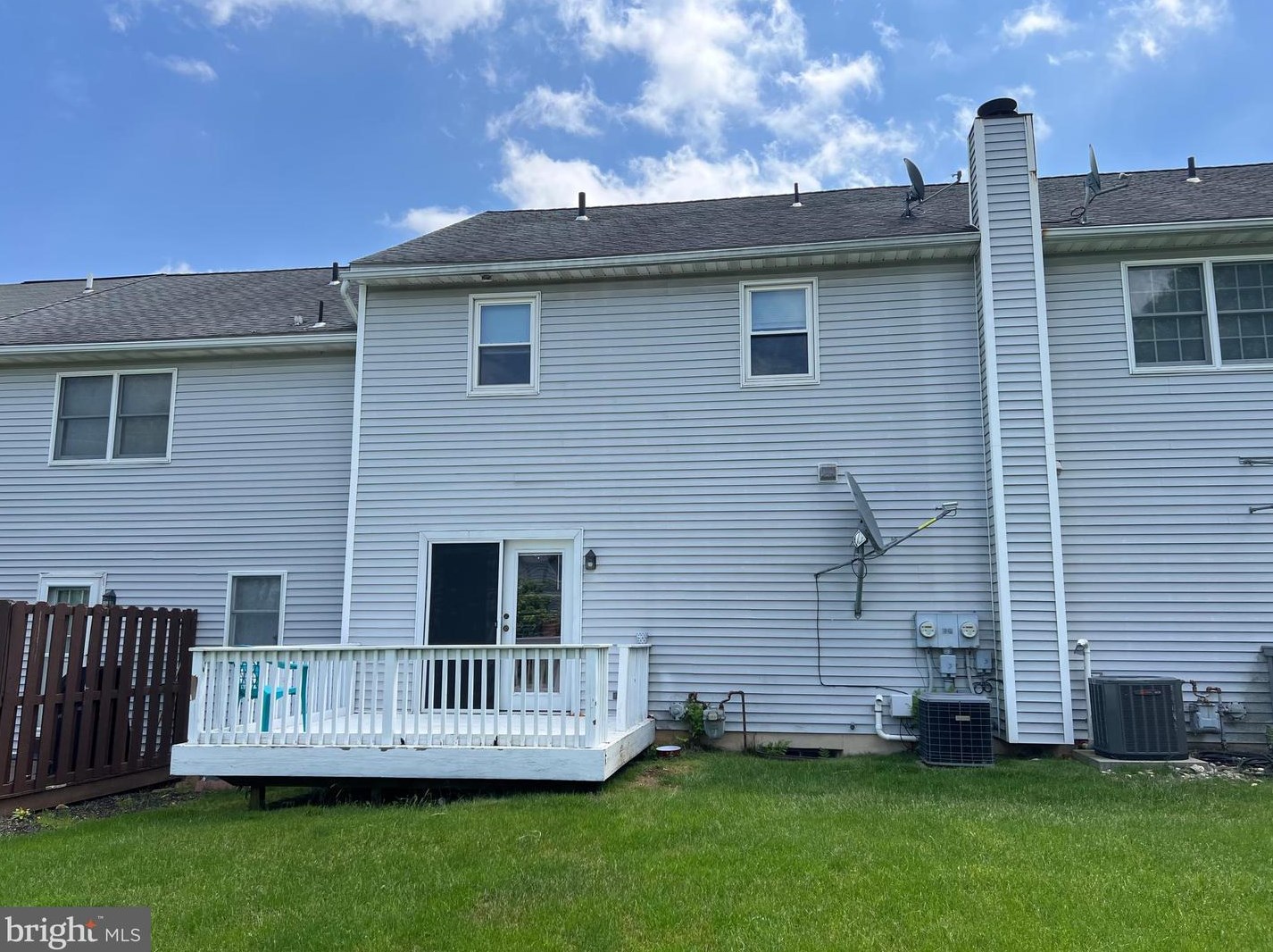2814 Sturbridge Ct, Reading, PA 19608-1661