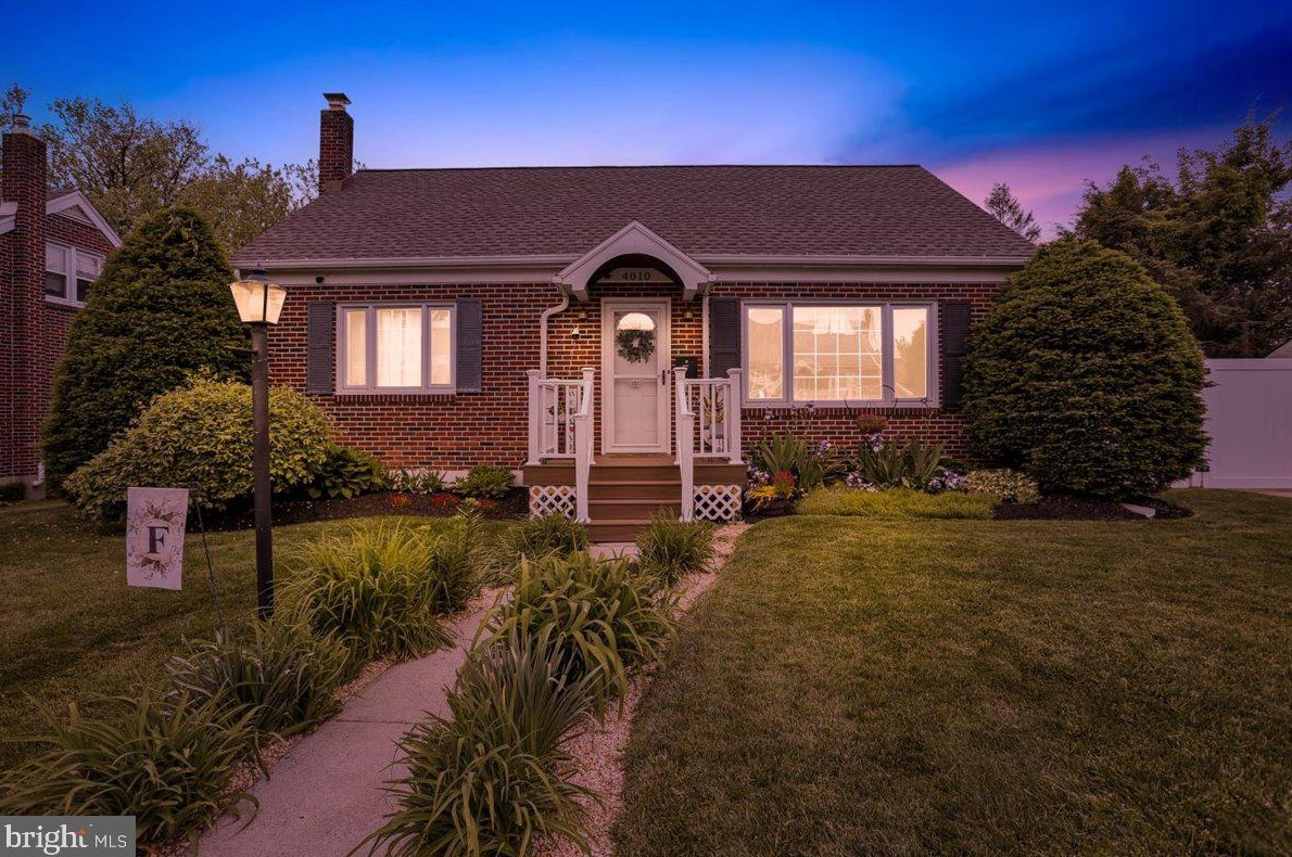 4010 8th Ave, Spring Valley, PA 19560