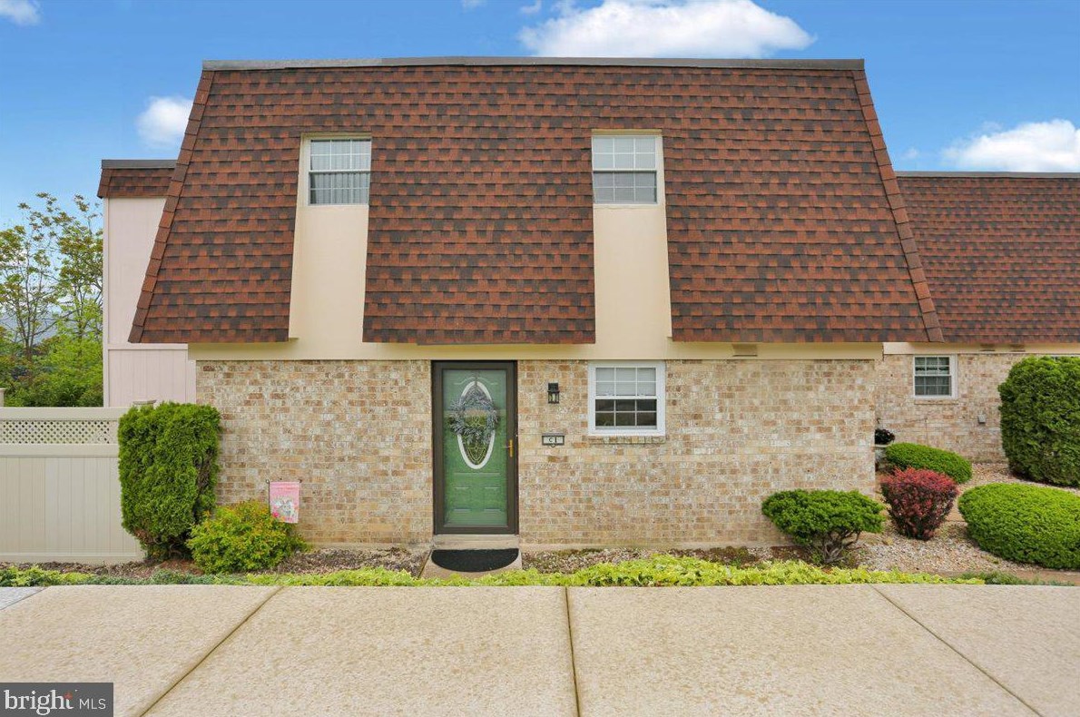 1-c Alpine Ct, Reading, PA 19606