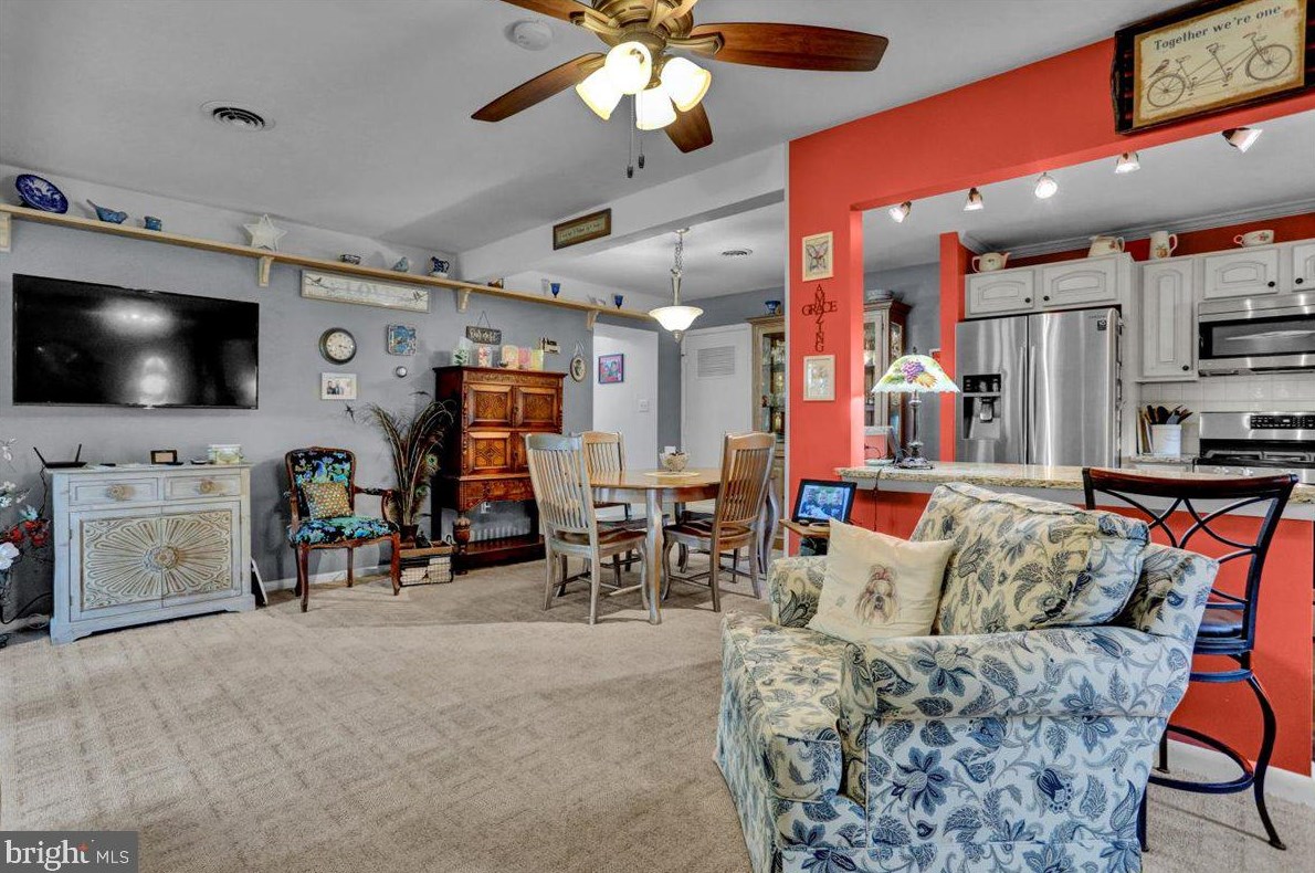 1-C Alpine Ct, Reading PA  19606-3010 exterior