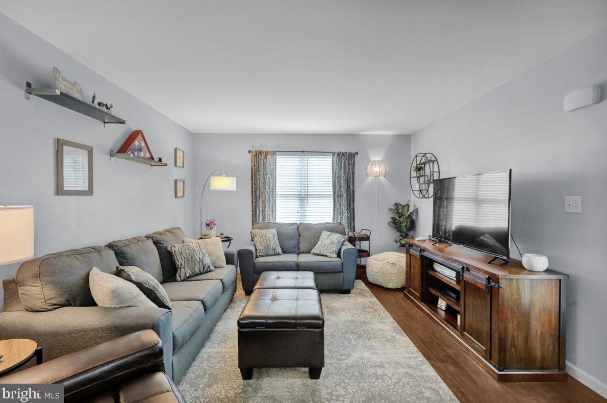 37 Calais Dr, Reading, PA 19605-7000