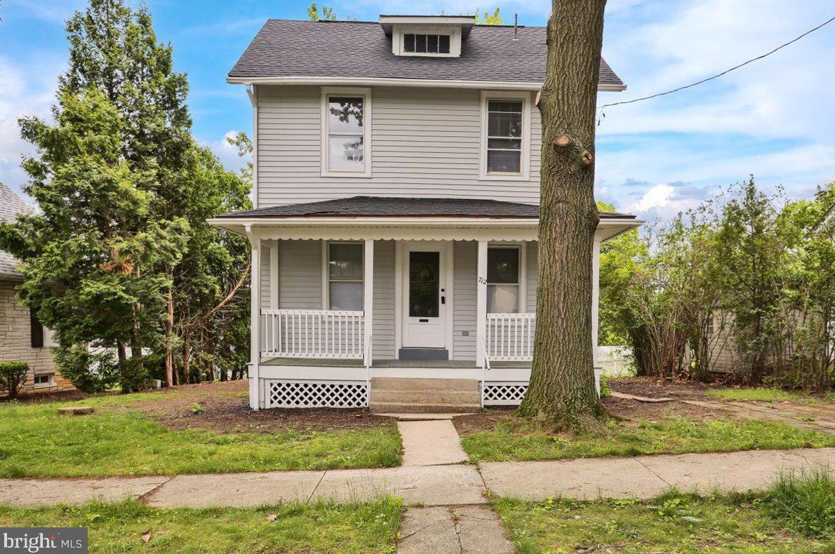 712 Oley St, Reading, PA 19610