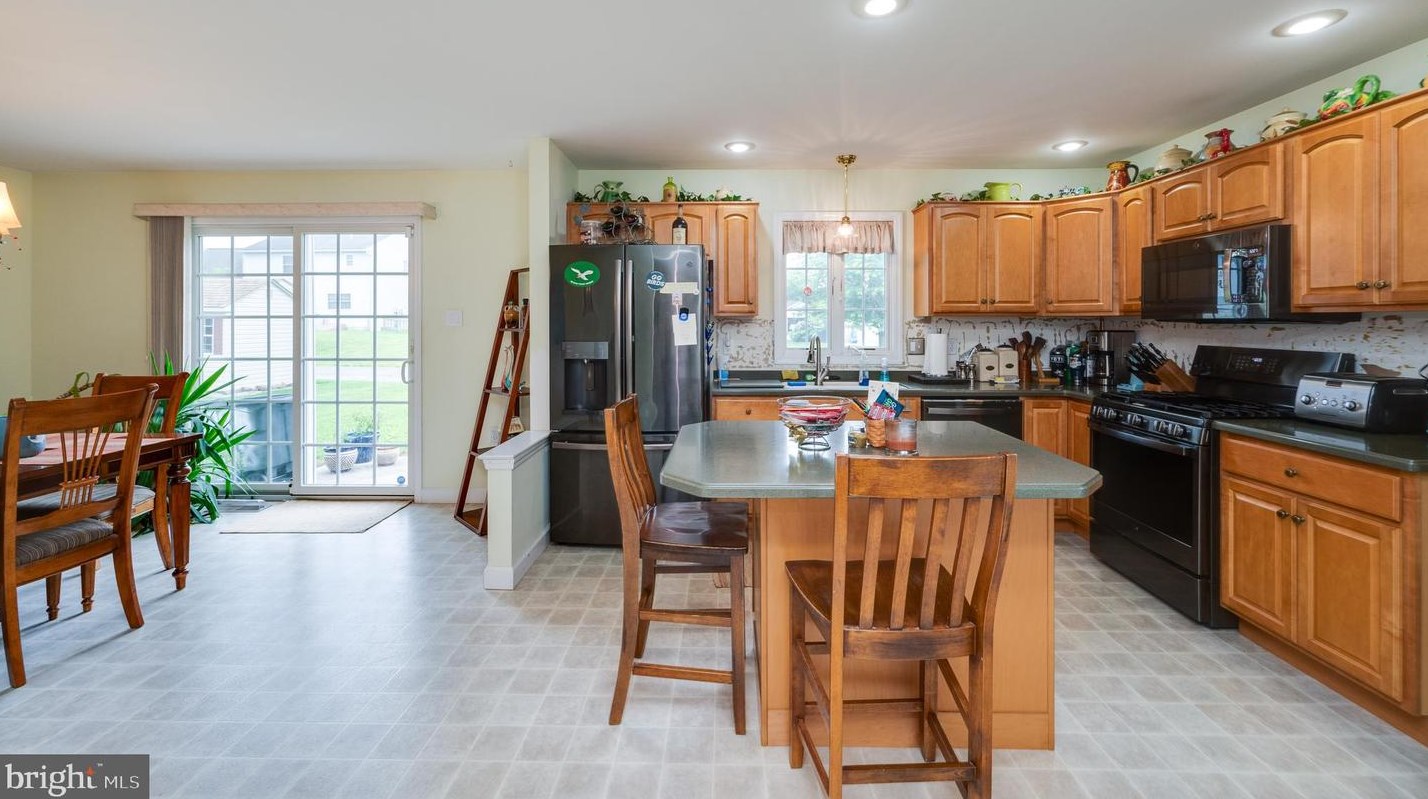238 Spirit Ct, Blandon PA  19510-9480 exterior