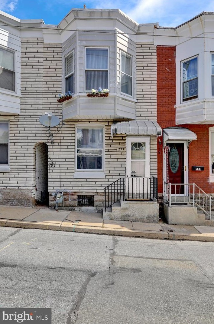 327 Kline, Reading, PA 19611