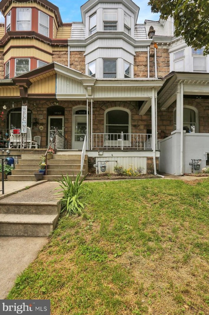 1042 5th St, Reading, PA 19601-1804