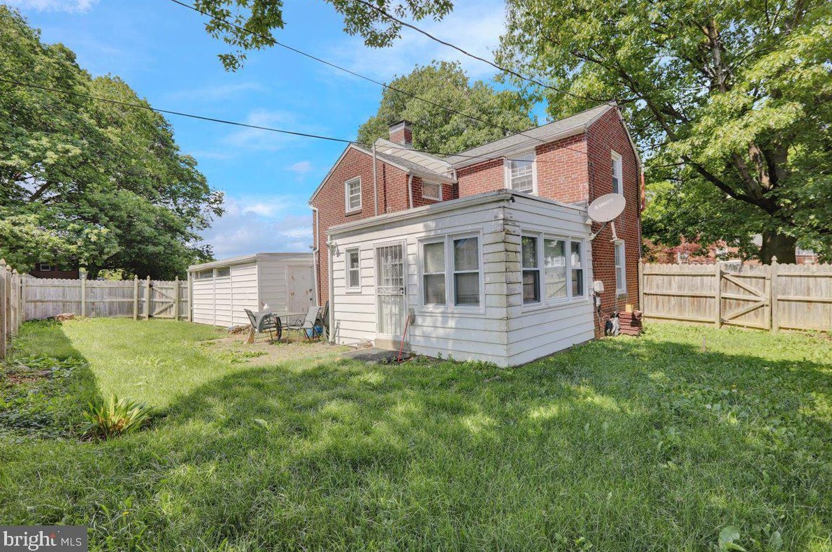 1202 Wyomissing Blvd, Reading PA  19611-1748 exterior