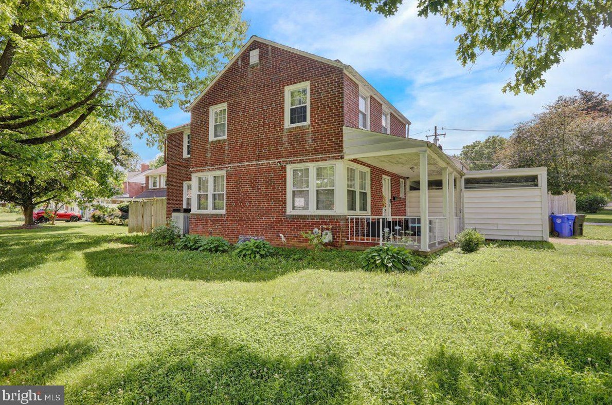 1202 Wyomissing Blvd, Reading PA  19611-1748 exterior