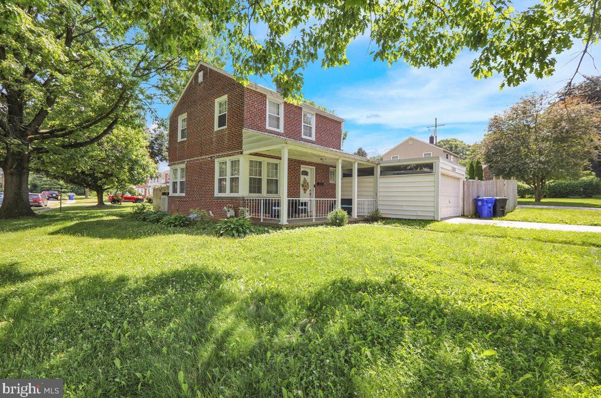 1202 Wyomissing Blvd, Reading PA  19611-1748 exterior