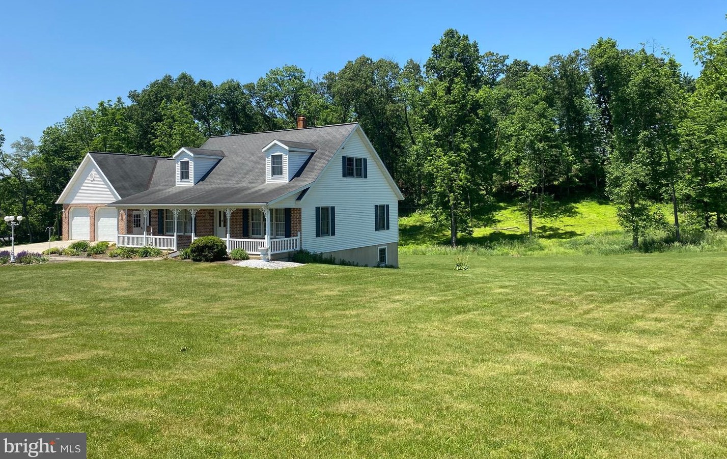 78 Dry Hollow Rd, New Schaefferstown, PA 19506-8611