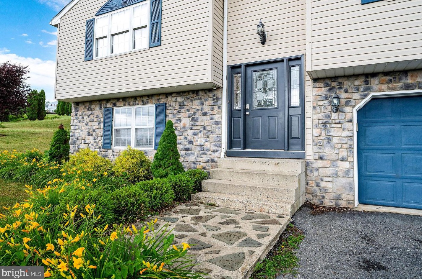 479 Faith Dr, Centre, PA 19541