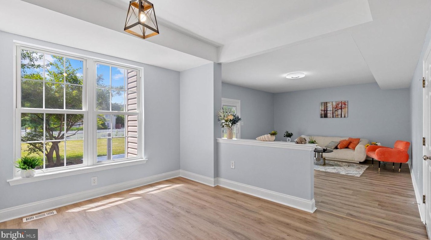 305 Penns Ln, Douglassville PA  19518-8702 exterior