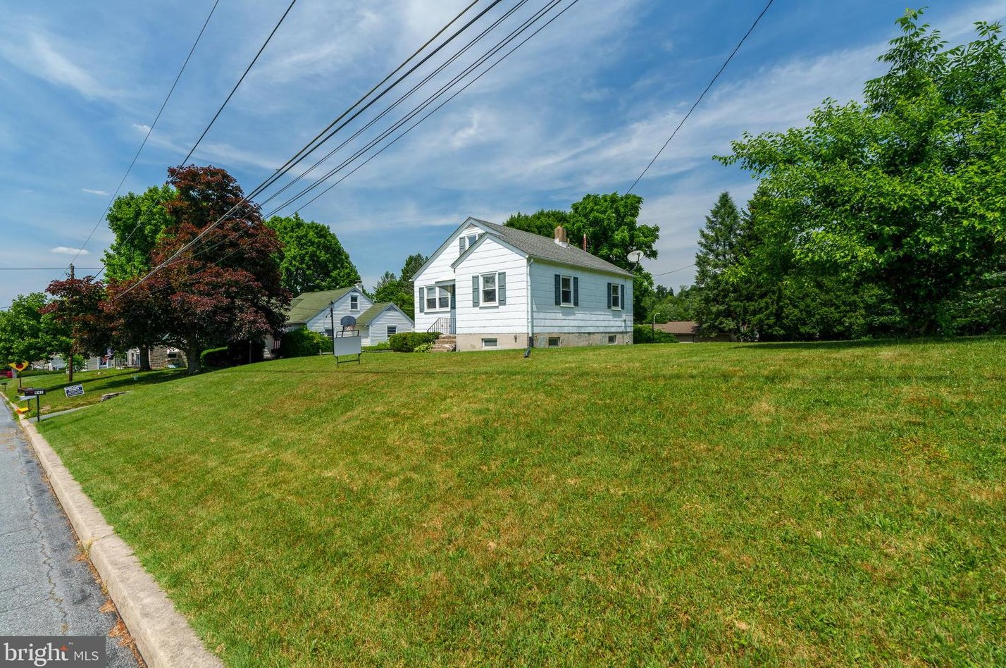 941 High Blvd, Reading, PA 19607