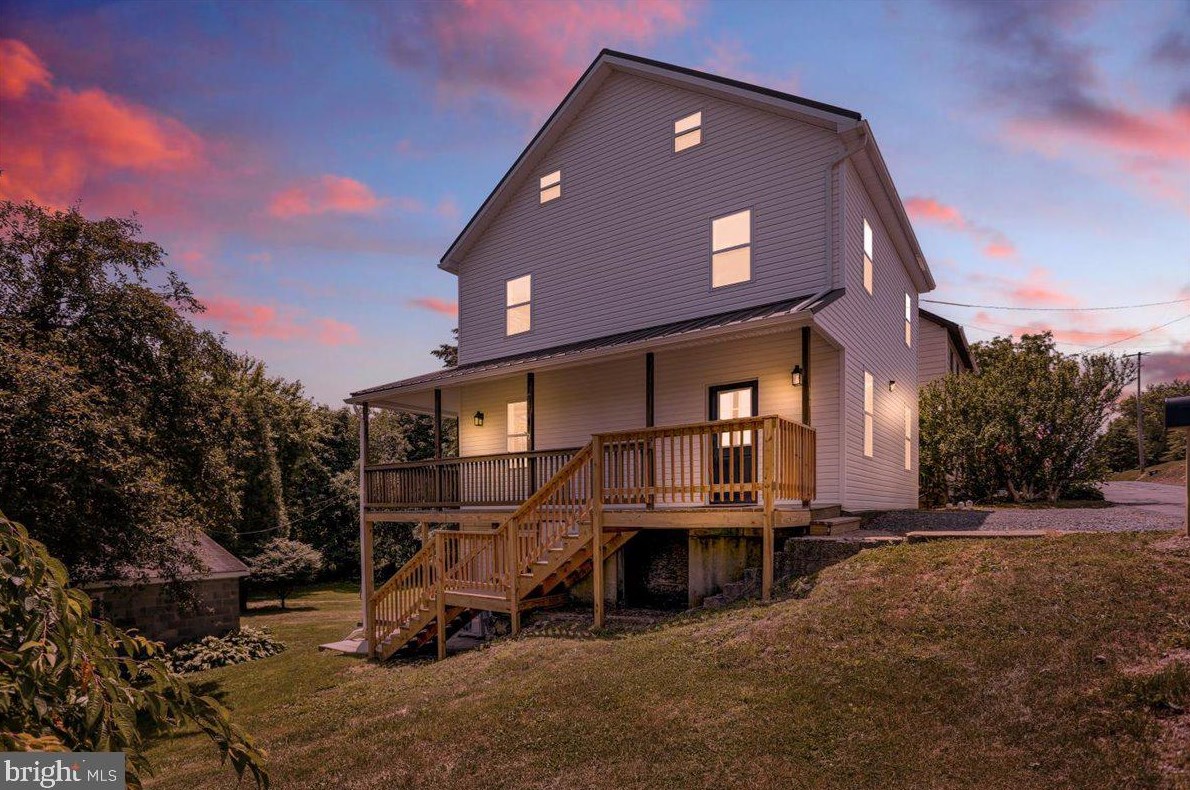 101 Railroad Rd, Centre, PA 19541