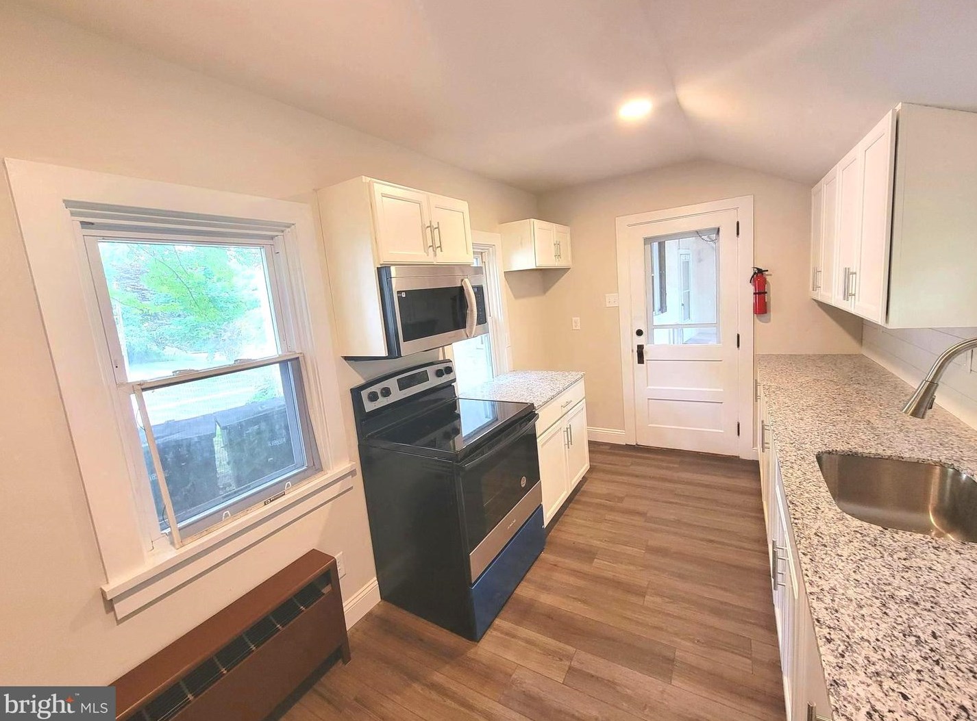 1644 W Philadelphia Ave #d, Spangsville, PA 19512