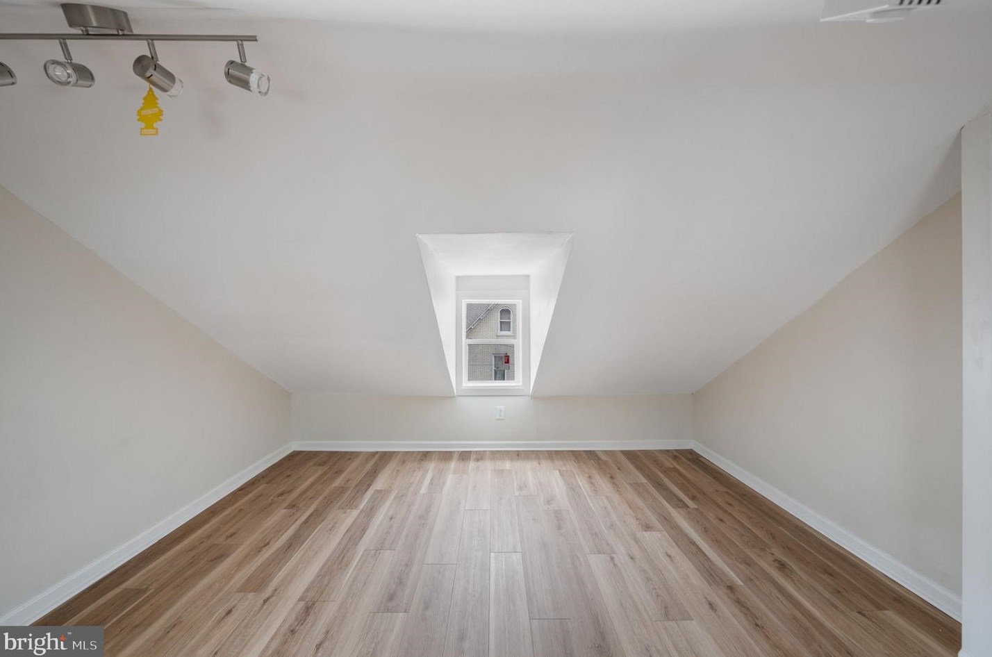 535 Cedar St, Reading PA  exterior