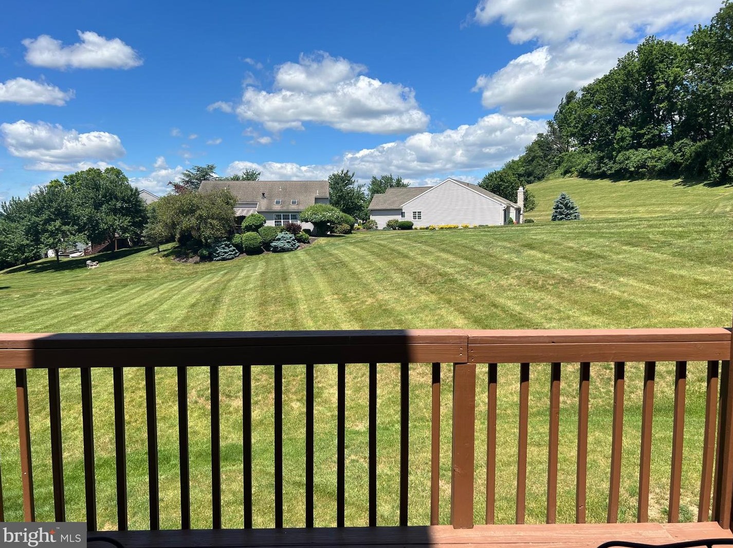 133 Hickory Ln, Reading, PA 19610-1055