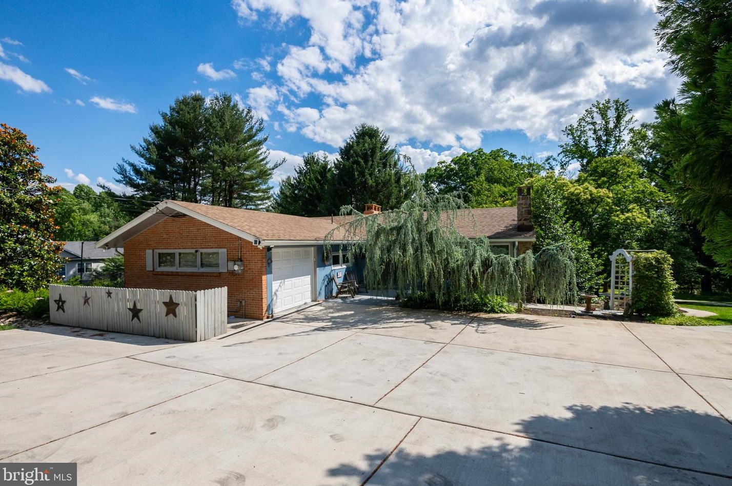 1333 Welsh Rd, Reading, PA 19607