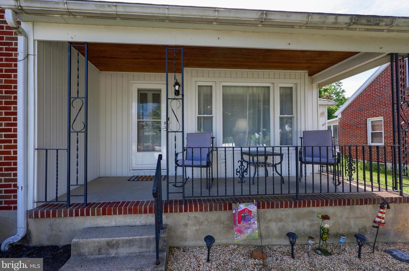 4055 10th Ave, Spring Valley, PA 19560