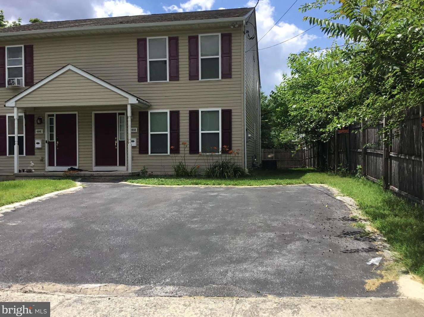 4950 Commerce St, Spring Valley, PA 19560