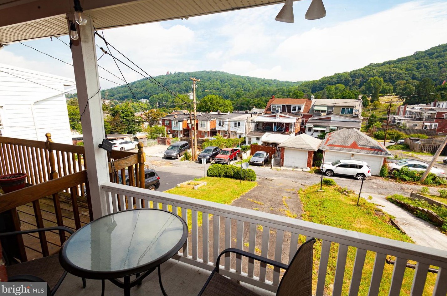 1971 Fairview Ave, Reading PA  19606-1714 exterior