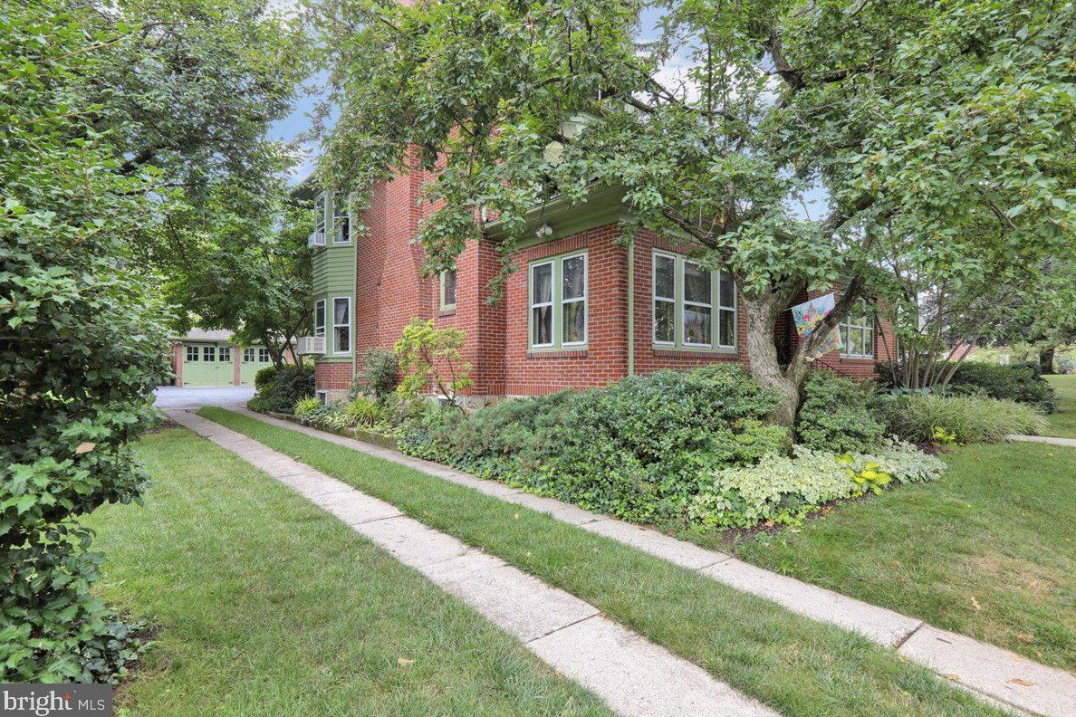 4238 7th Ave, Spring Valley, PA 19560