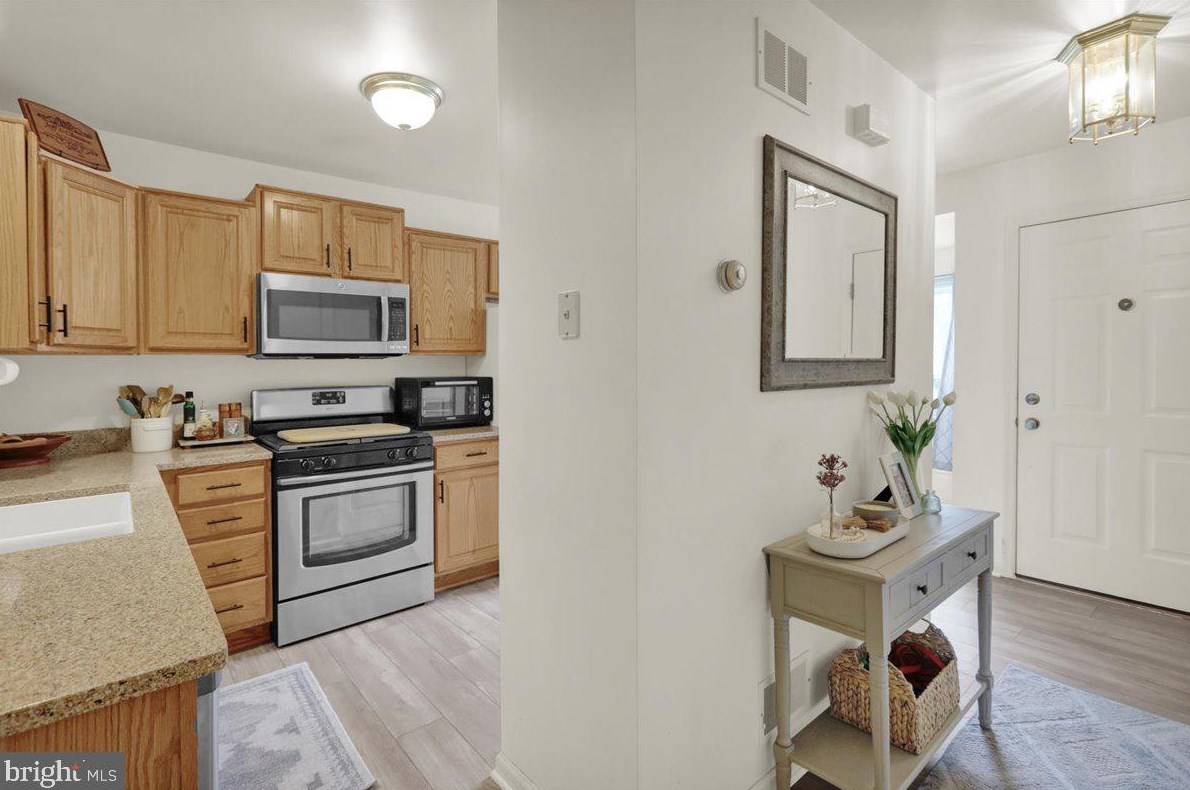 137 Wellington Ct, Reading PA  19606-9028 exterior