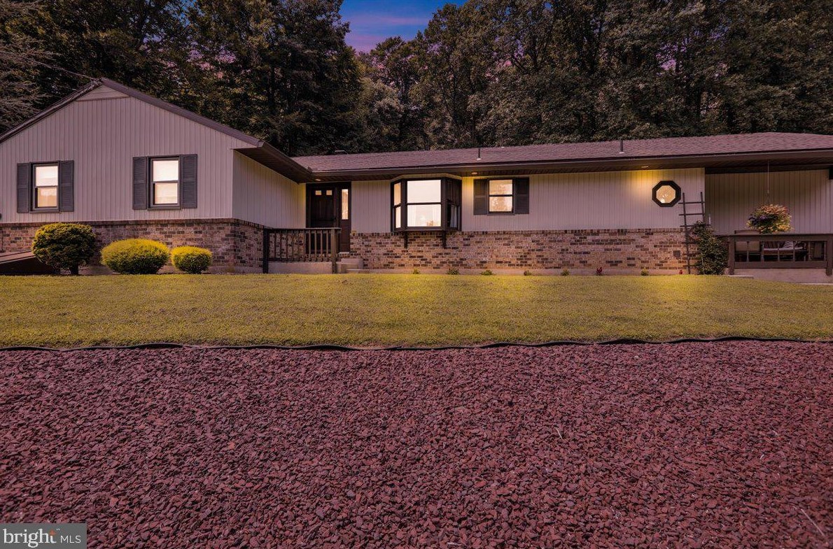 90 Preston Rd, Wernersville, PA 19565
