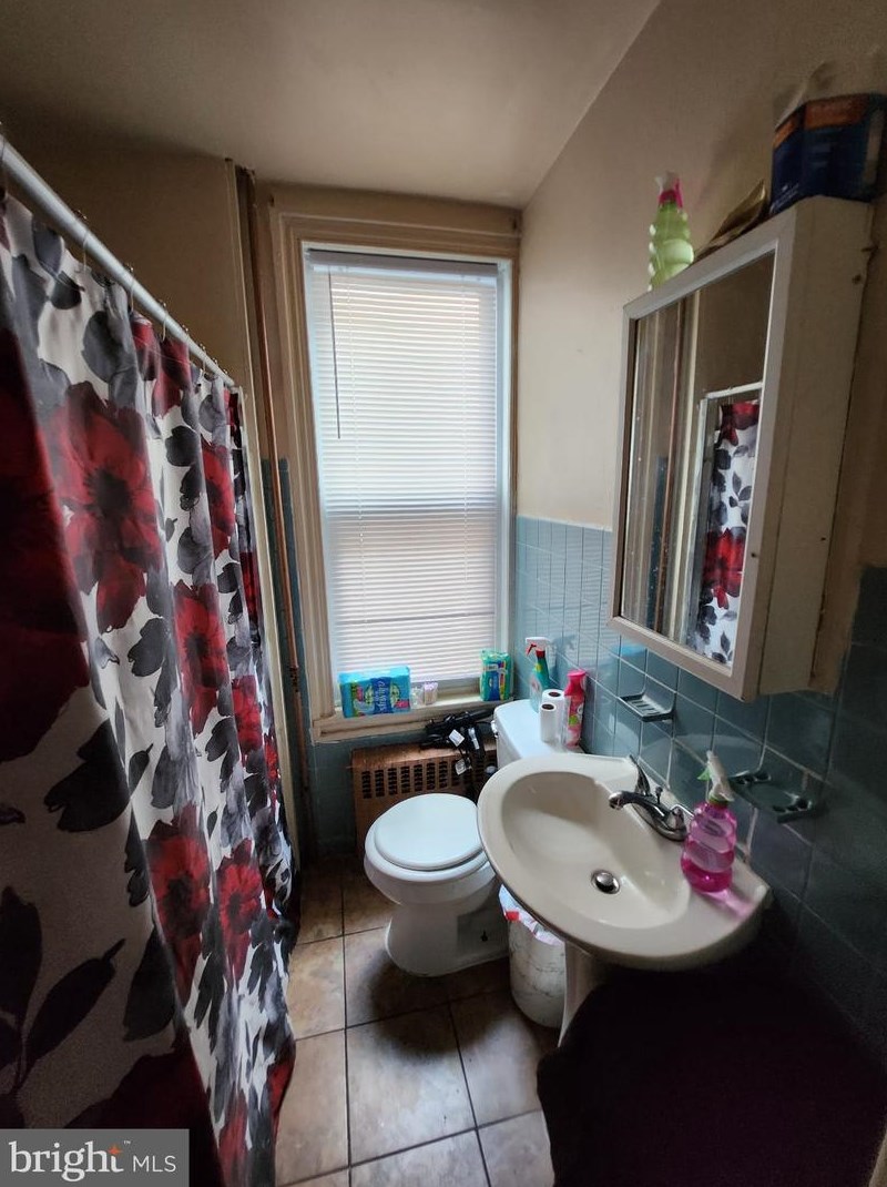 1722 Perkiomen Ave, Reading PA  19602-2243 exterior