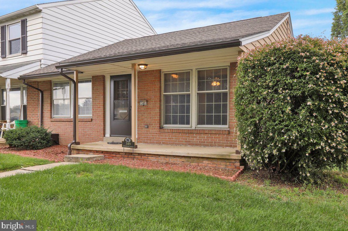 349 Wyomissing Ave, Reading PA  19607-1934 exterior