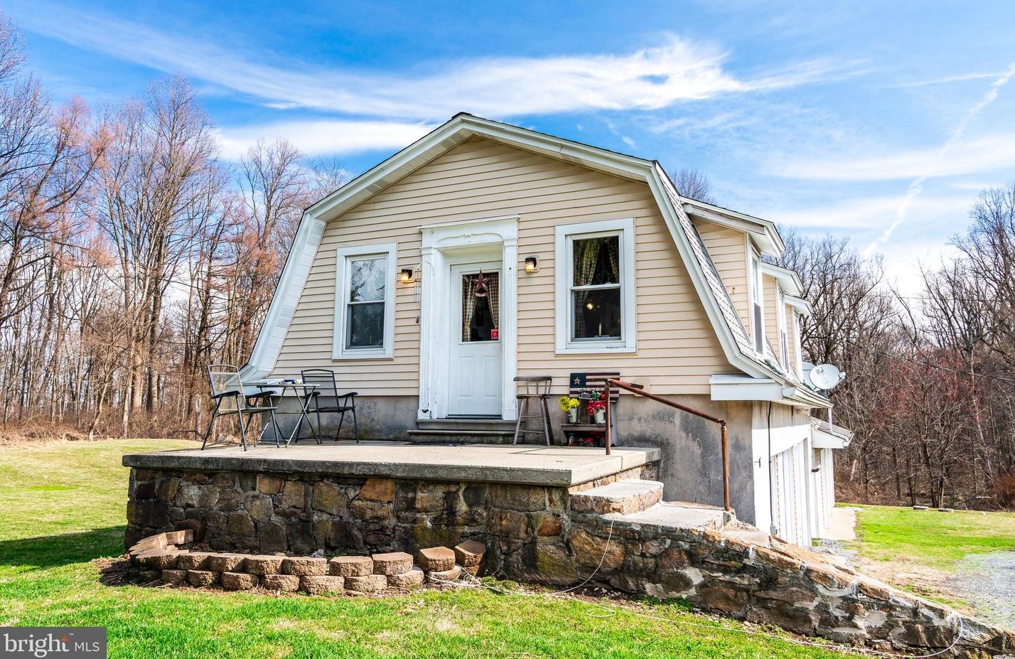 99 Fredericksville Rd, Mertztown, PA 19539
