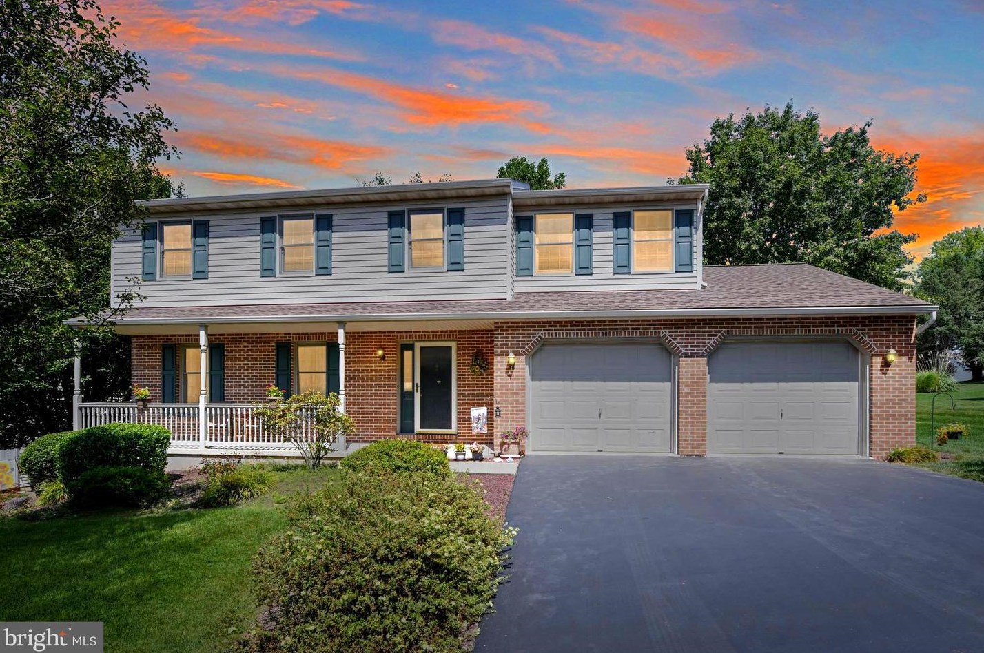 5 Northridge Dr W, Hummels Store, PA 19540