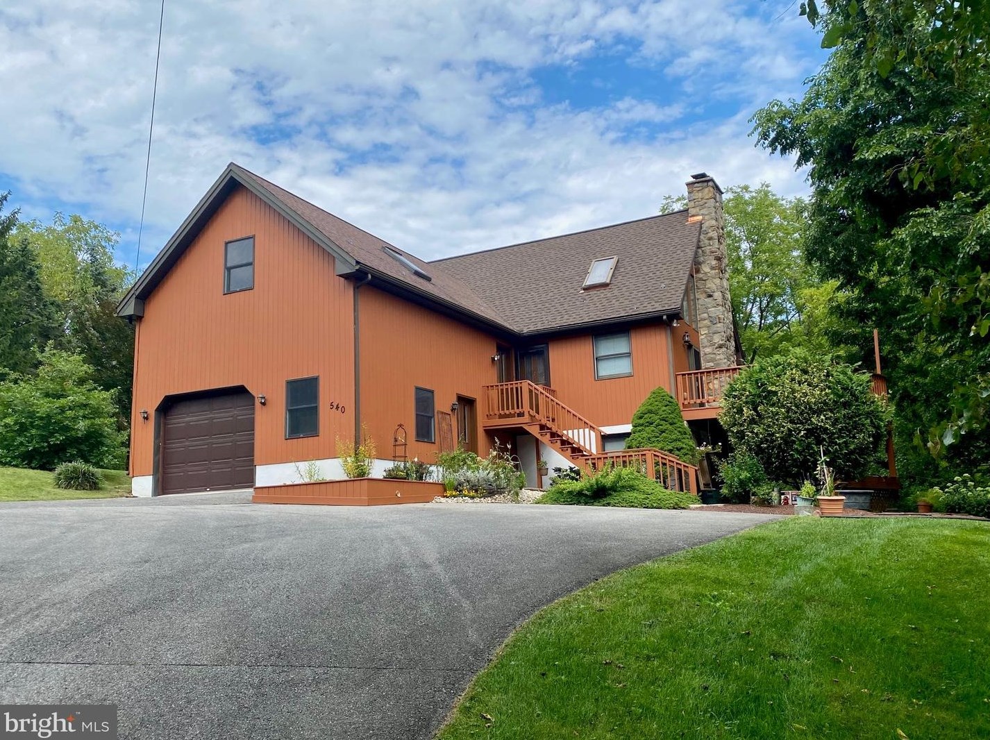 540 Hottenstein Rd, Greenwich, PA 19530