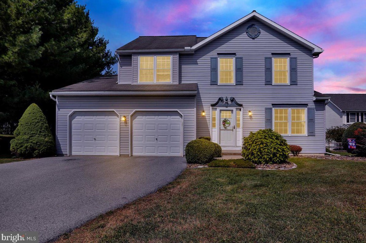 5 Tulpehocken Ct, Womelsdorf, PA 19567