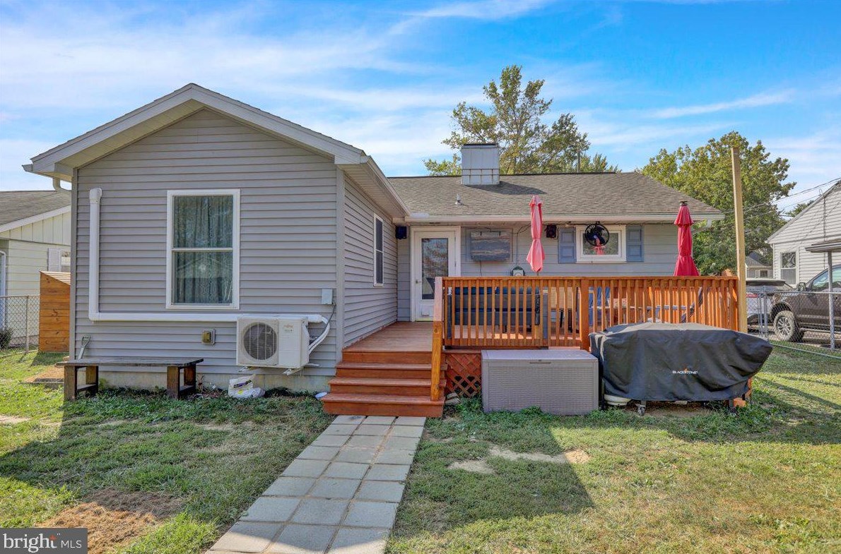 217 E 9th St, Shoemakersville, PA 19555