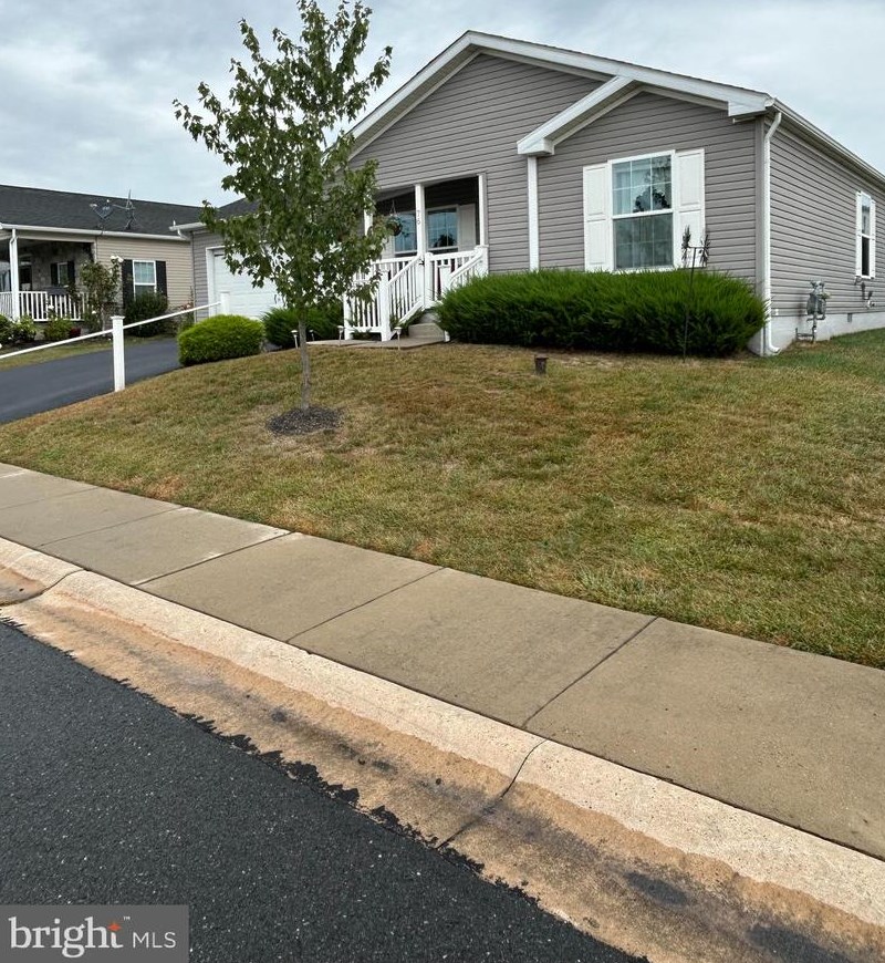 76 Westin Rd, Douglassville, PA 19518