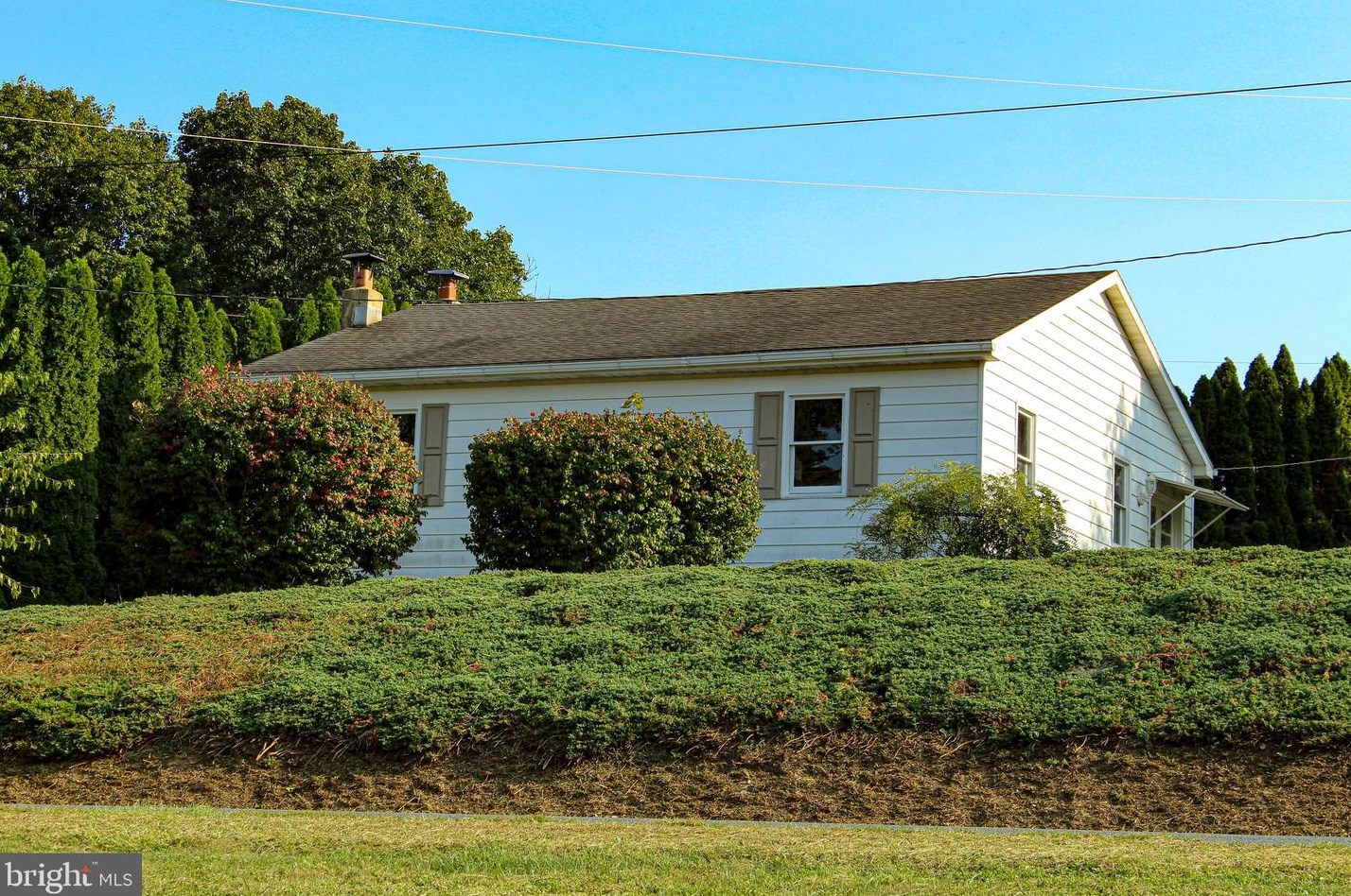 422 Mountain Rd, Steinsville, PA 19529