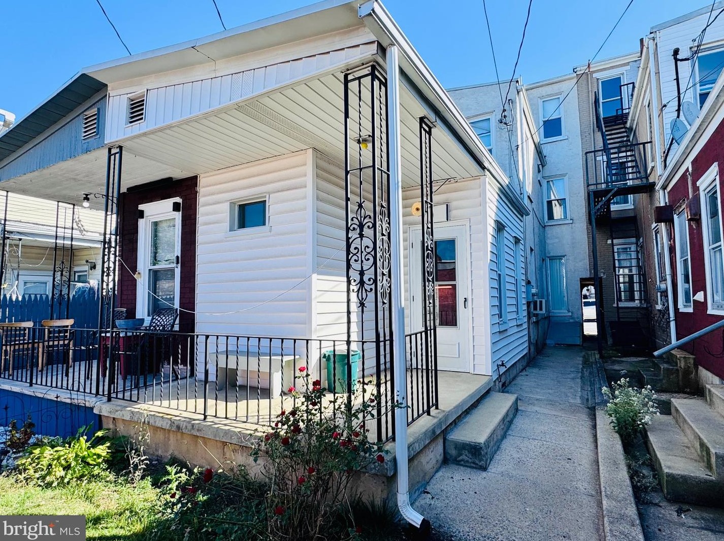 834 11th St, Reading, PA 19604-2404