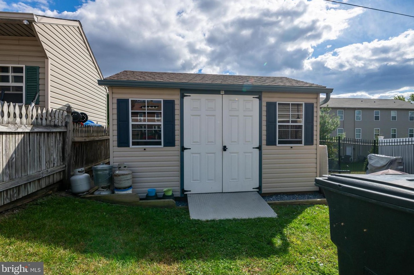 6 Girard Ave, Reading PA  exterior