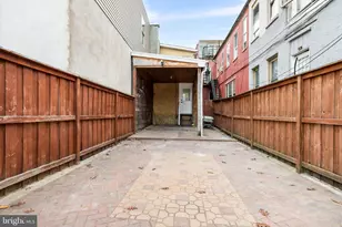 216 N 11th St, Reading, PA 19601 - Photo 22
