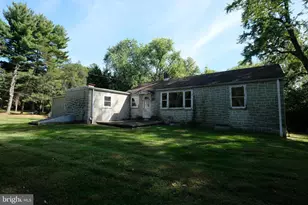 10 Klapperthal Rd, Reading, PA 19606 - Photo 2